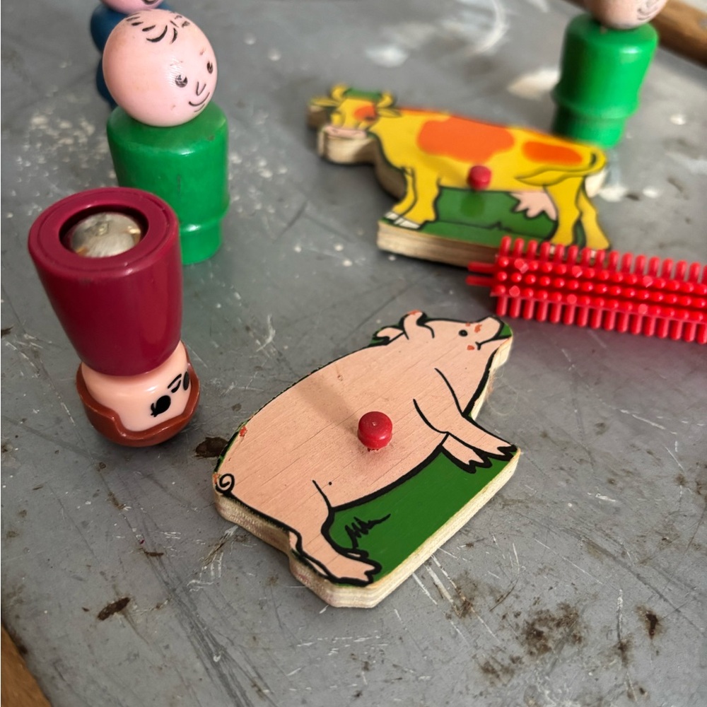 Random toy bits